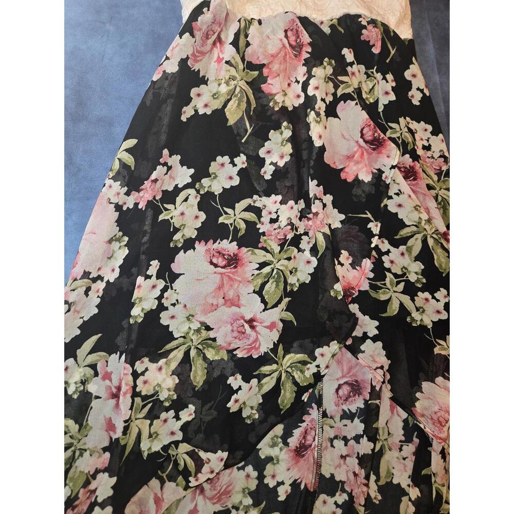 juniors size medium dress - Picture 2 of 5